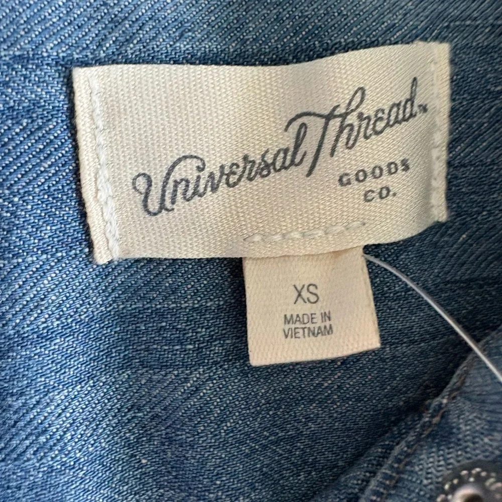 NWT Universal Thread Womens Blue Long Sleeve Snap Button Denim Dress Size XS